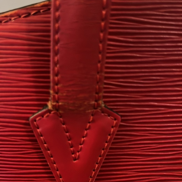 Louis Vuitton Red Epi Saint Jacques Handbag - Picture 10 of 12
